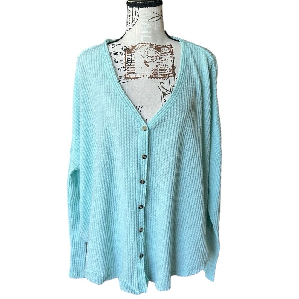 5/$25 Out From Under Urban Outfitters slouchy waffle knit top size medium